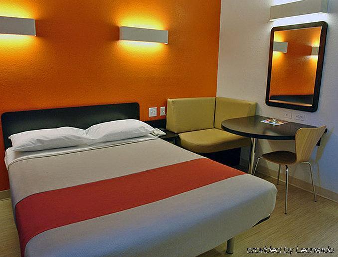 Motel 6-Tewksbury, Ma - Boston Eksteriør bilde